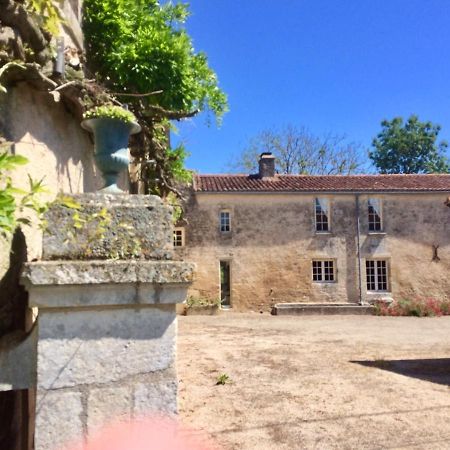 Bed and Breakfast Logis De La Touche Saint-Hilaire-des-Loges Exteriér fotografie